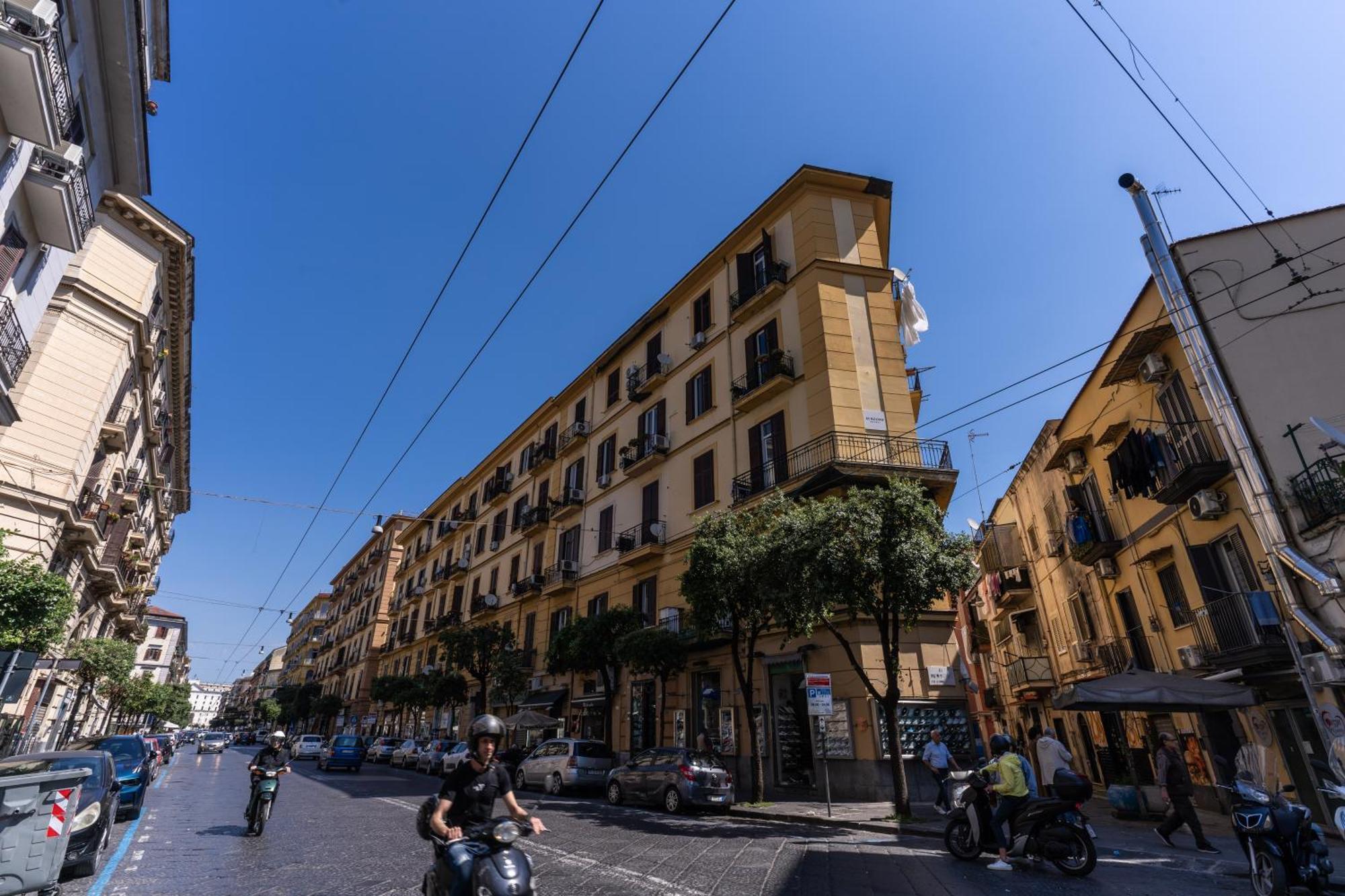 Av Rooms Napoli Zewnętrze zdjęcie